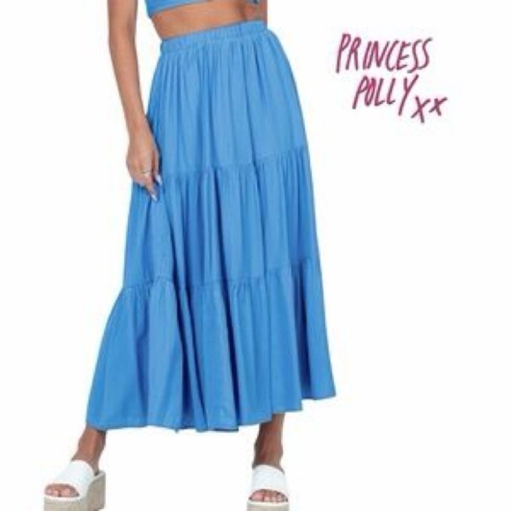 Princess Polly Blue Tiered Skirt, size 4